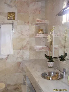 Paco's Otel Gaios