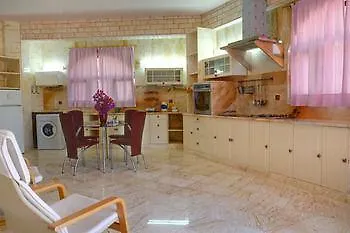 Paco's Otel Gaios